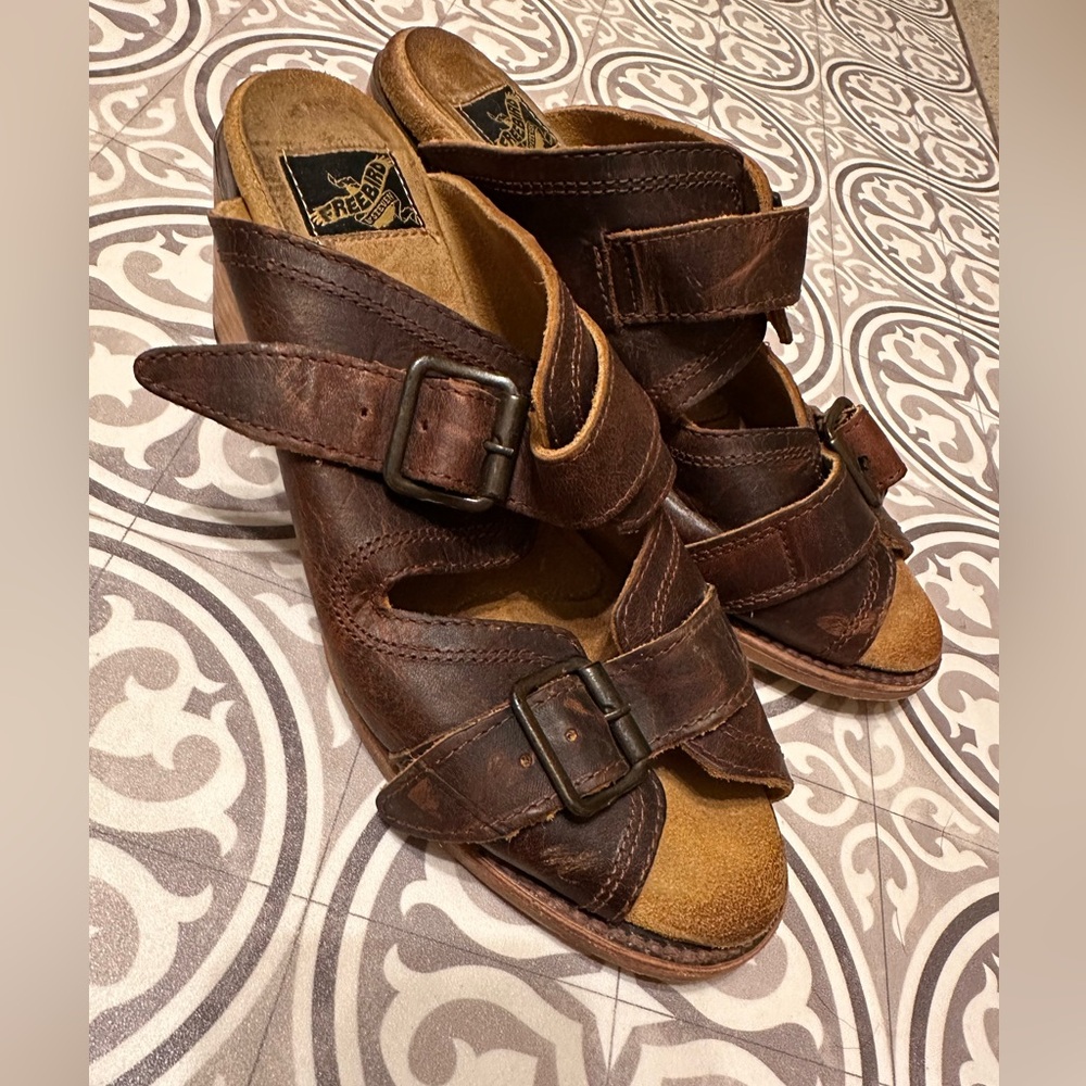 Freebird by Steven Caprice leather sandals size 9 GUC - Picture 2 of 12